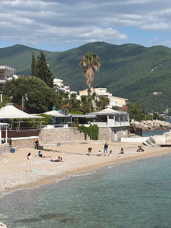 Coastal scenes and emergency vehicle documented in Herceg Novi
