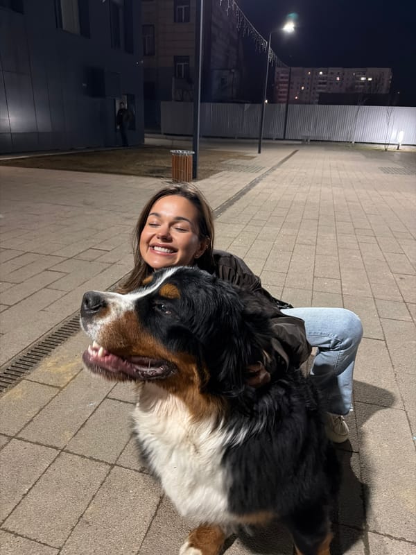 Young woman documents social moments in Krasnoyarsk, Russia