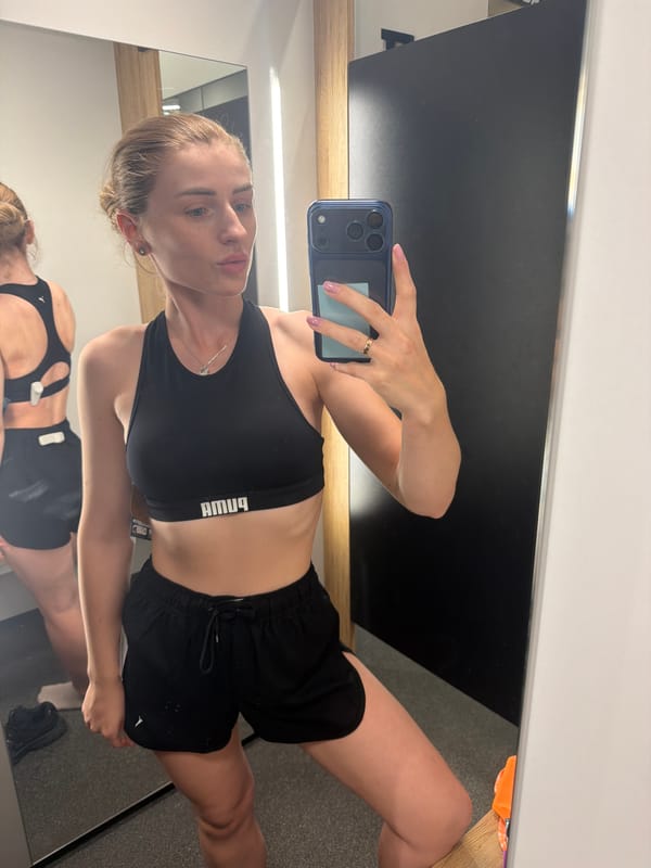 Gym workout session with multiple mirror selfies