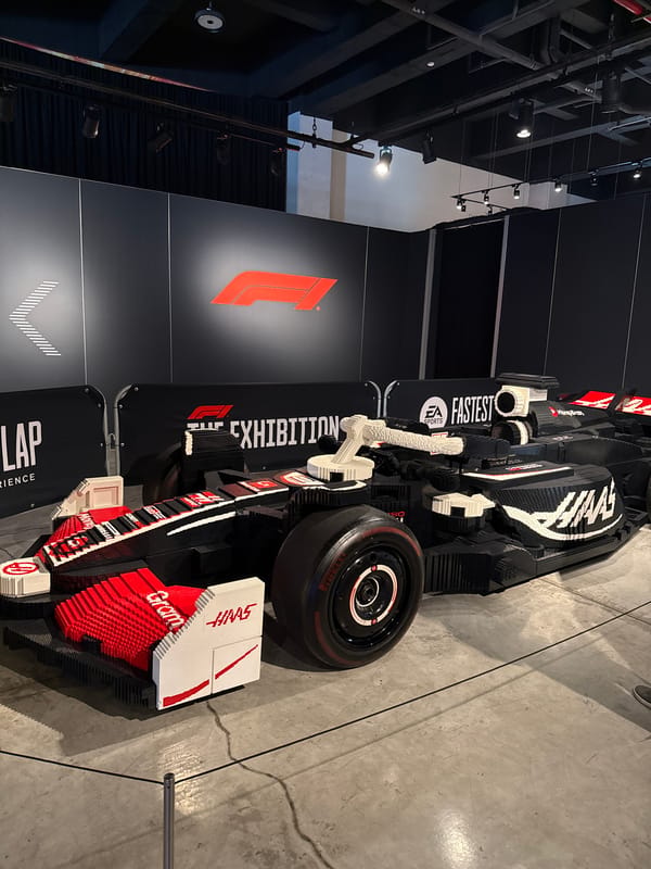 Formula One exhibition displays documented in Mexico City venue