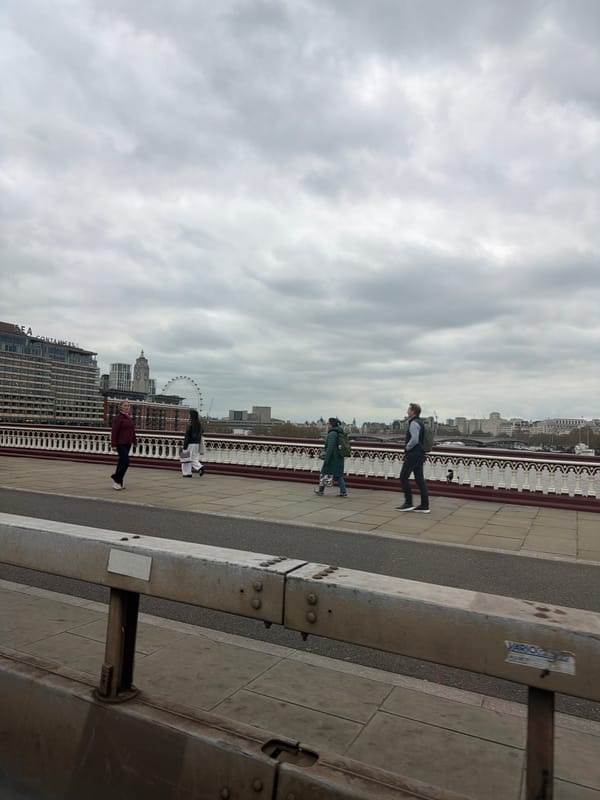 London street scenes captured from Tower Bridge area