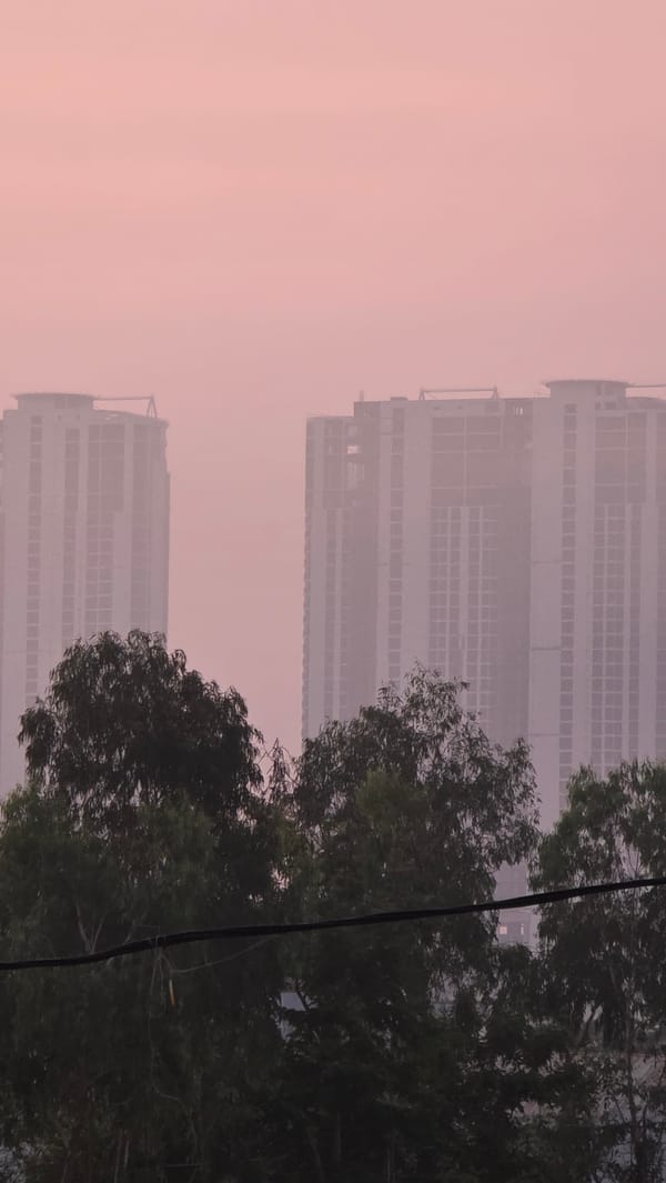 Pinkish atmospheric haze observed over Vietnam heritage area at sunset