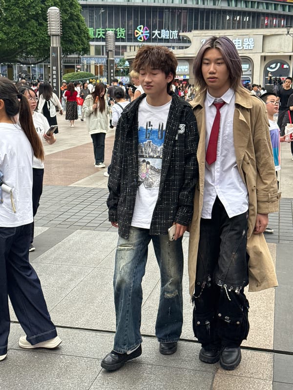 Everyday life unfolds in Liangjiang plaza