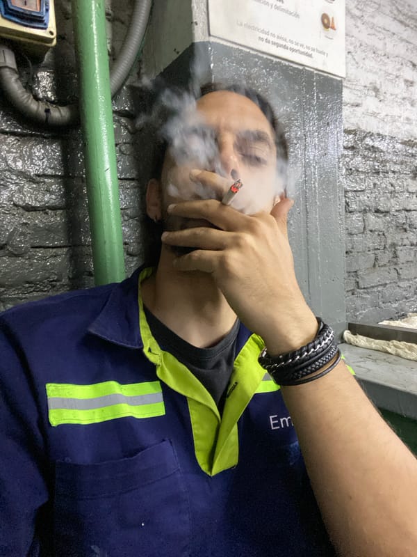 Worker takes smoking break in Buenos Aires