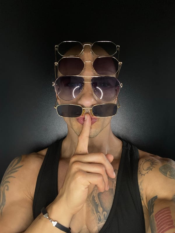 Triple sunglasses portrait session in Pleven