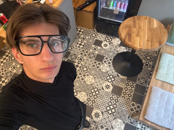 Man takes selfies at BURN cafe in Sofia