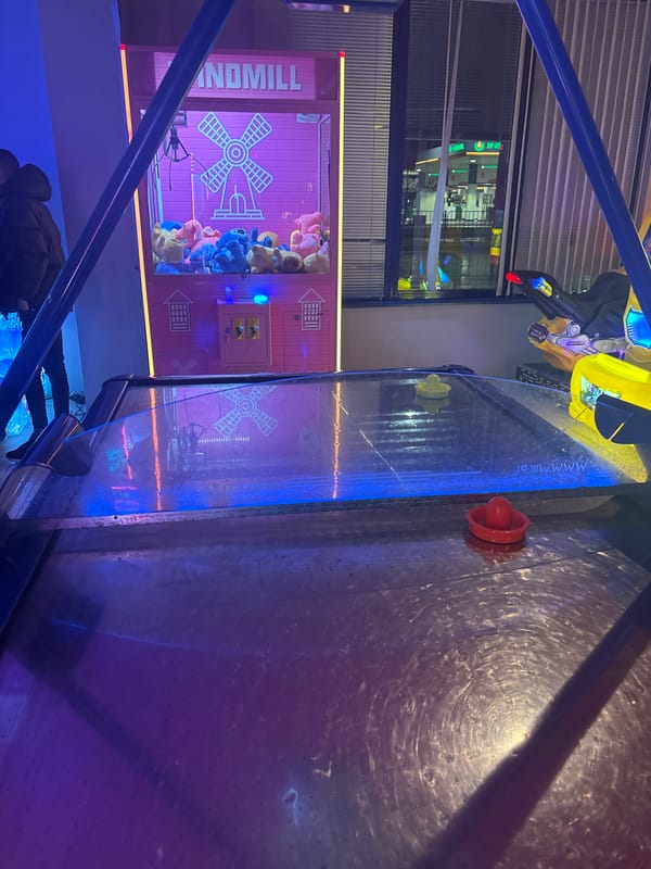 Evening entertainment venue active in Plovdiv with gaming and drinks