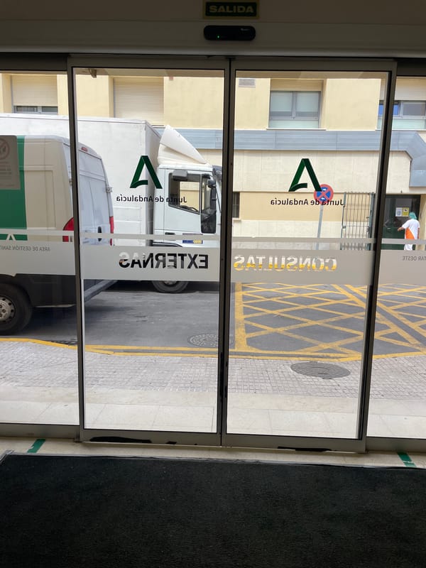Morning at a festively decorated Algeciras medical facility and café