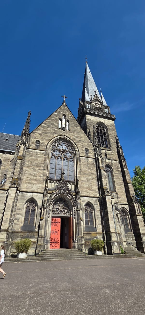 Sunny afternoon around Strasbourg's Notre-Dame cathedral