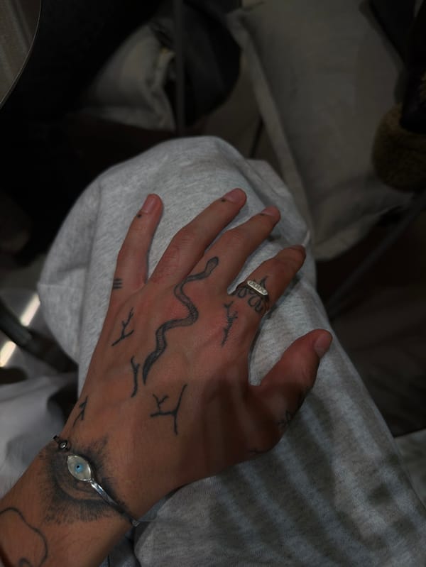 Popular Yerevan coffee shop overwhelmed by unexpected crowd evening rush