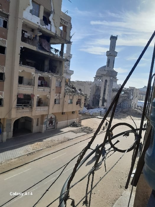 Khan Yunis residents navigate war-damaged streets, makeshift camps