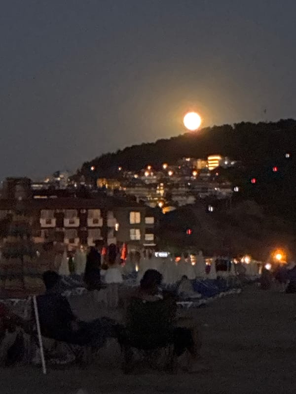 Sunset to moonrise on Alanya's beach
