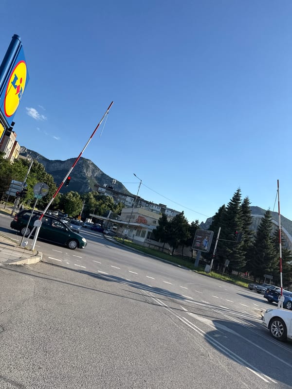Sunny afternoon errand run near a Lidl in Vratsa