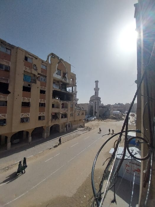 Khan Yunis destruction, displacement camps documented by witness