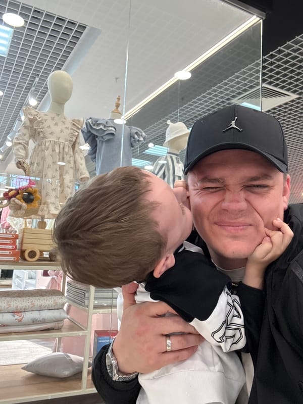 Father and child enjoy morning outing at Vladivostok mall