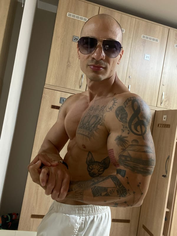 Tattooed gym-goer photographed in locker room and car, Pleven