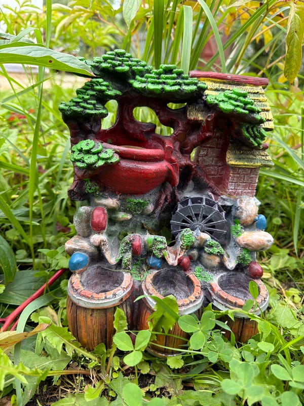 Summer garden in Pokrov: fruit, flowers, and folk ornaments