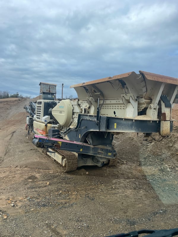Early morning quarry operations documented in Sedefche, Bulgaria