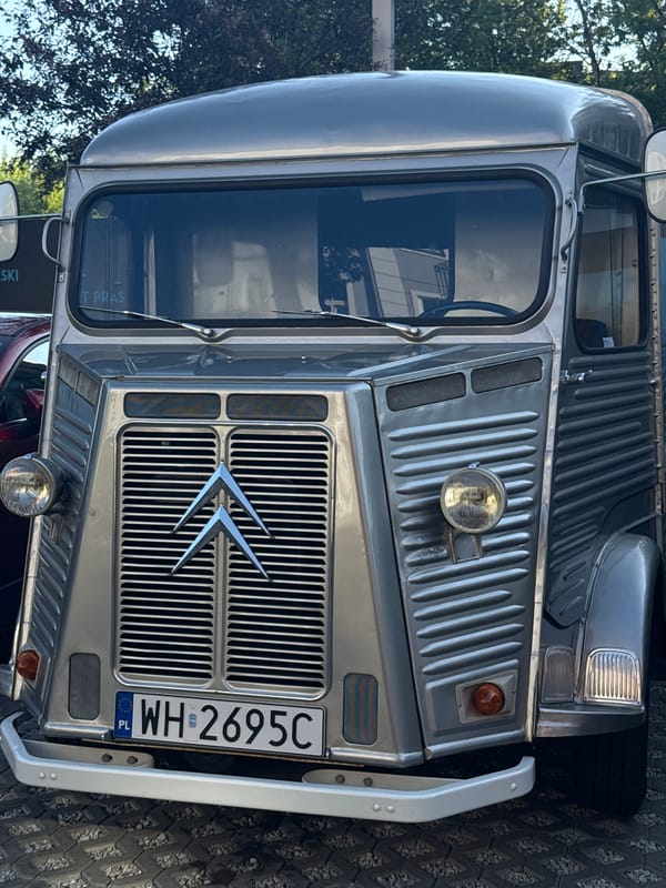 Vintage Citroën Type H van spotted parked in Warsaw