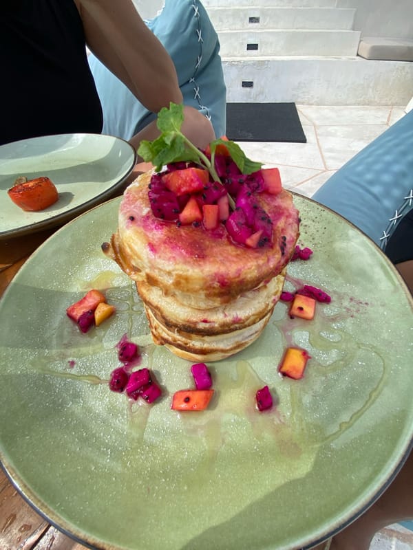 Poolside, coastal, and food moments across Nusa Penida