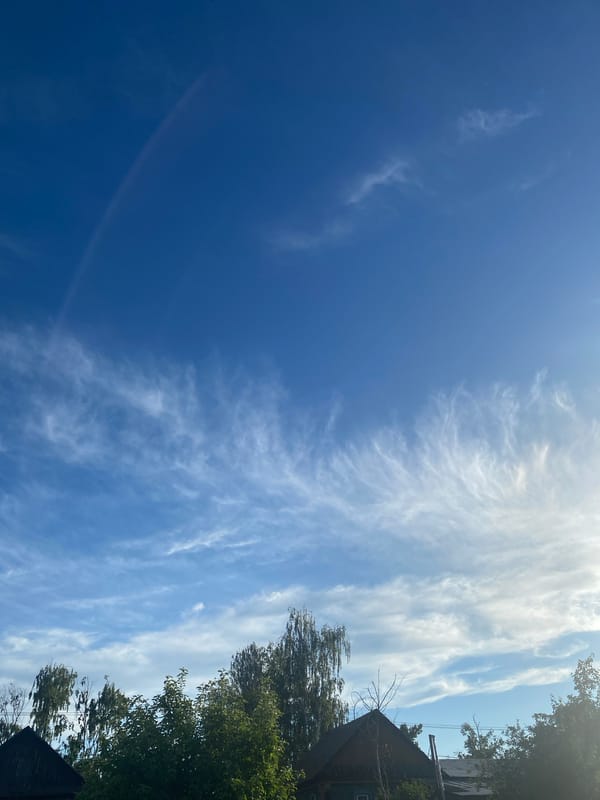 Sunny afternoon moments captured across Chaikovsky, Russia