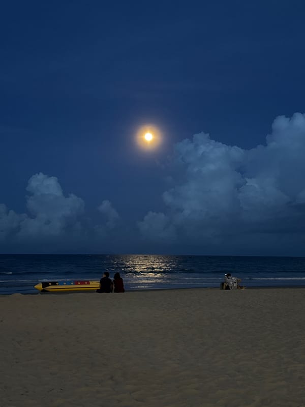 Full moon night at My Khe Beach, Đà Nẵng