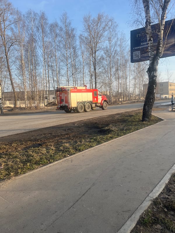 Early morning street scenes and selfies captured in Chaikovsky