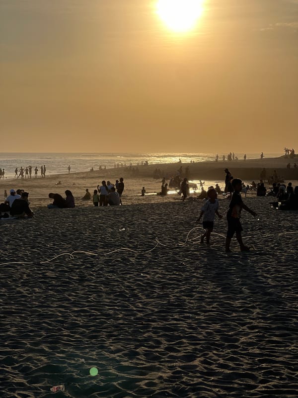 Beach games and sunset crowds on North Kuta's shoreline