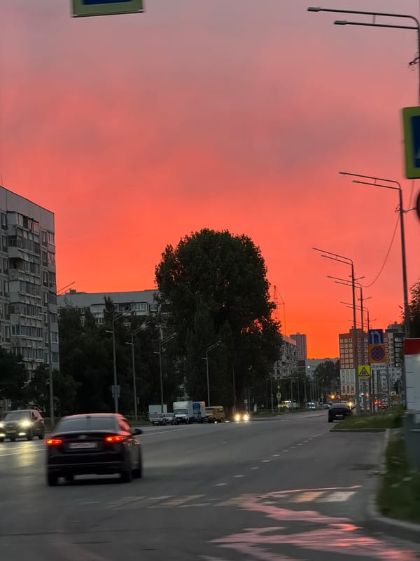Ulyanovsk streets glow under a vivid June sunset