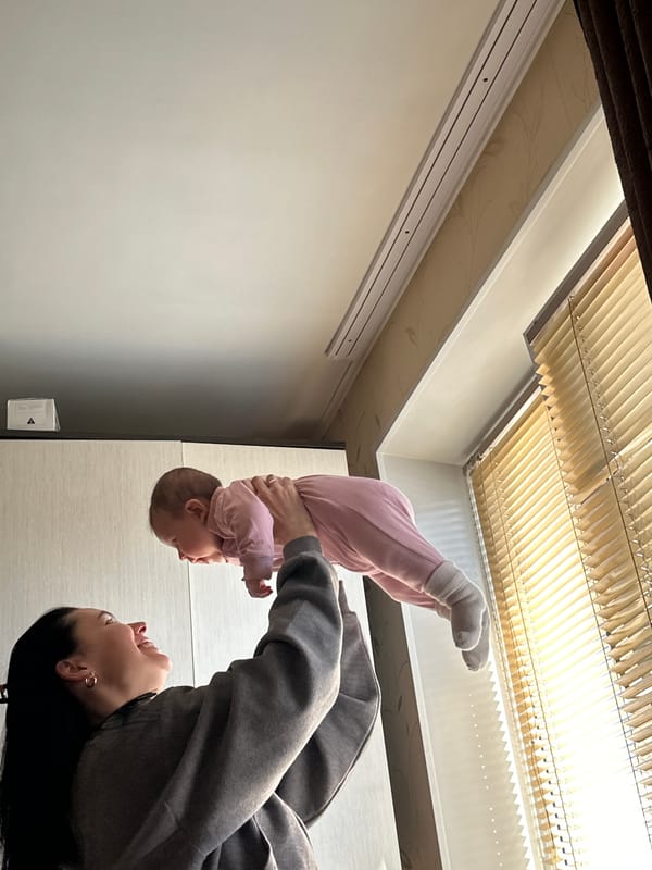 Spring afternoon family moments documented across Chaikovsky, Russia