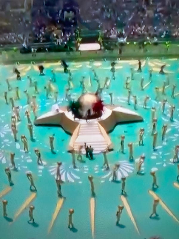 Mexico defeats South Africa 1-0 in World Cup match