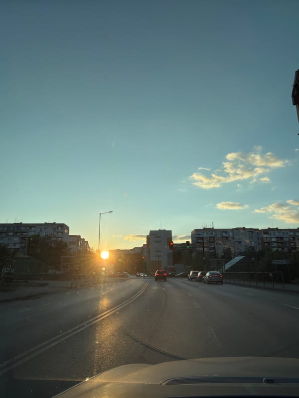Driver captures brief journey through Sofia streets in Mercedes-Benz