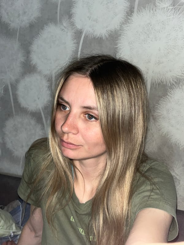 Family moments captured during afternoon gathering in Chaikovsky, Russia