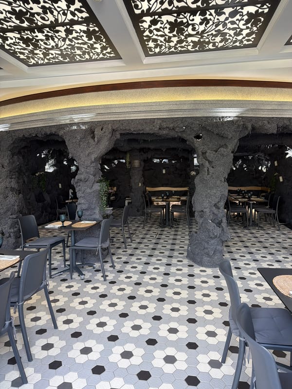 Inside a Porto restaurant, then out to Crystal Palace Gardens