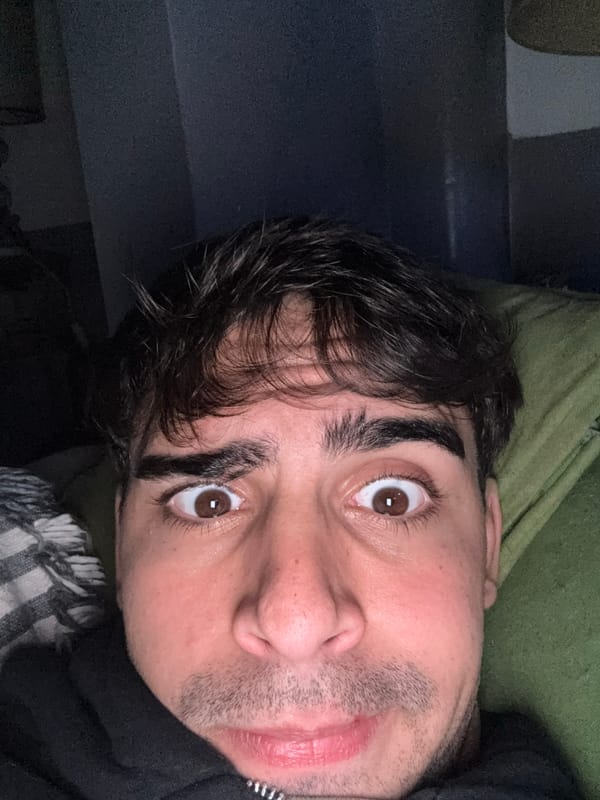 Man Takes Playful Selfie Series in Avellaneda