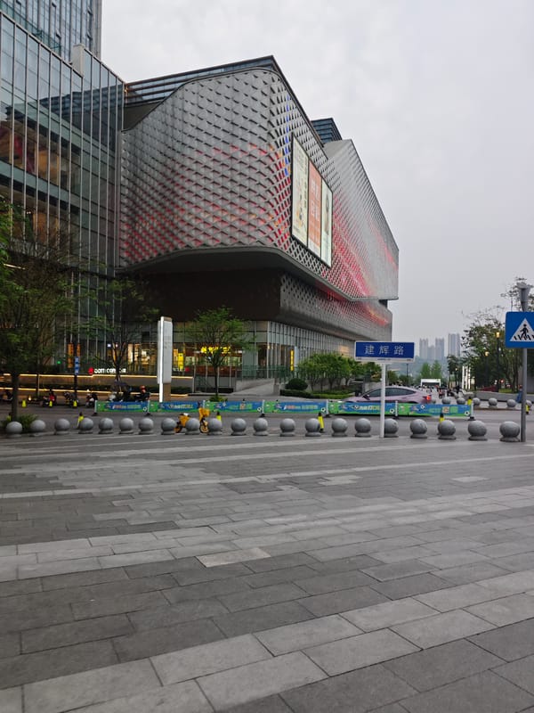 Modern urban scenes documented in Chongqing's Liangjiang district