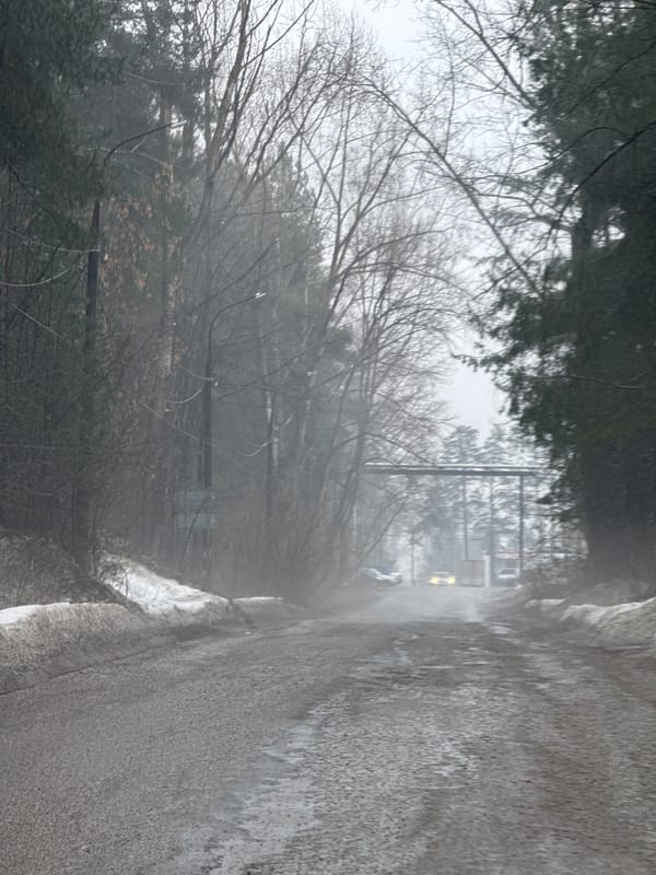 Foggy winter morning documented across Chaikovsky, Russia
