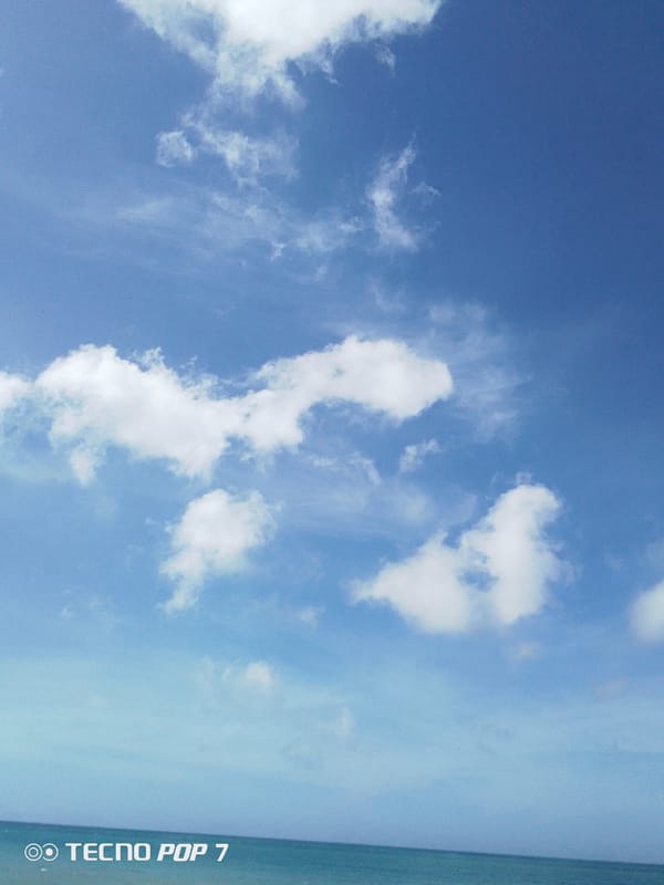 Clear skies and clouds observed over Pedro González coast