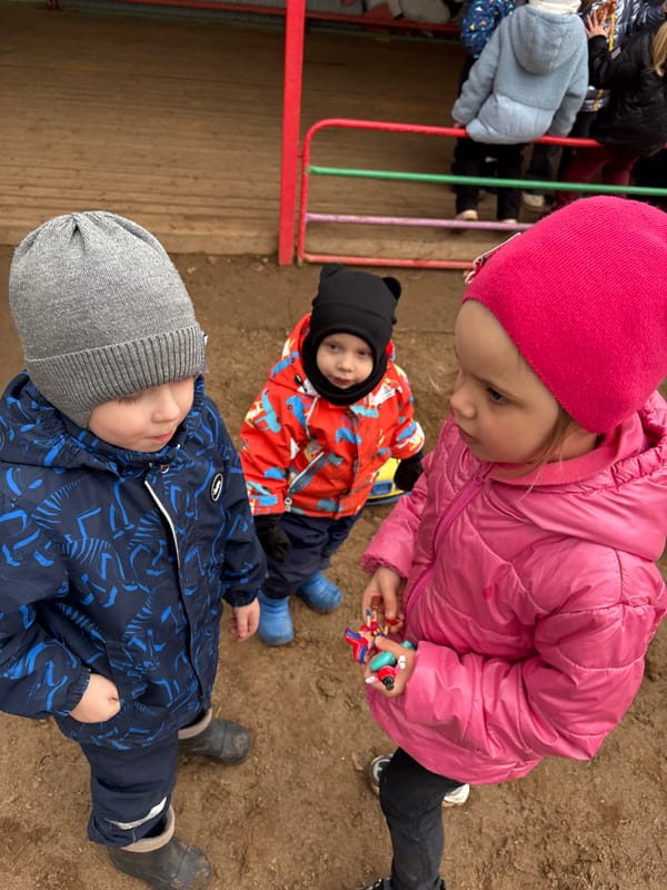Family moments documented during spring afternoon in Chaikovsky, Russia