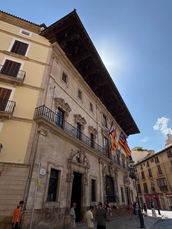 Afternoon loop through Palma de Mallorca's old town