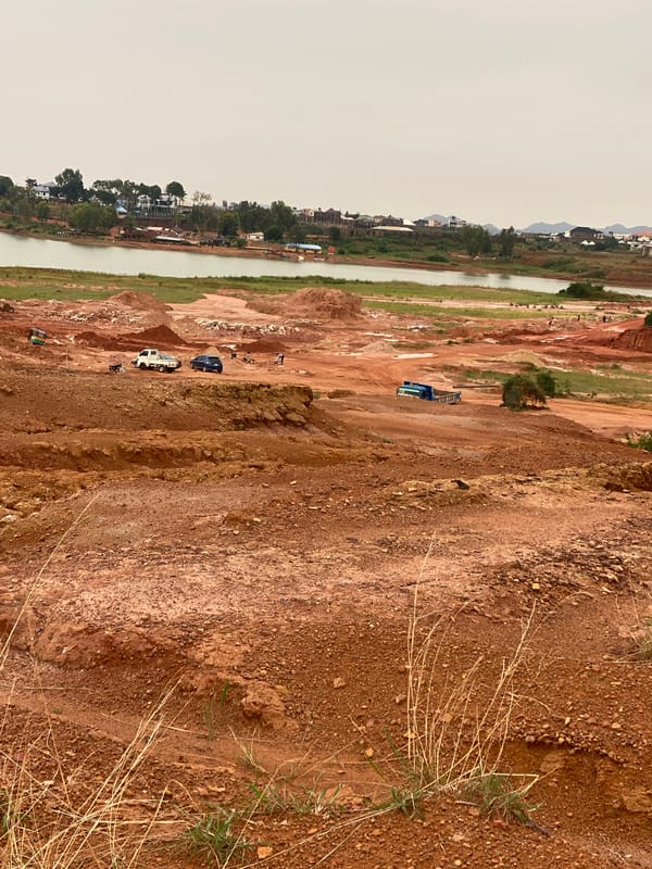 Construction site documentation and casual portraits in Jos