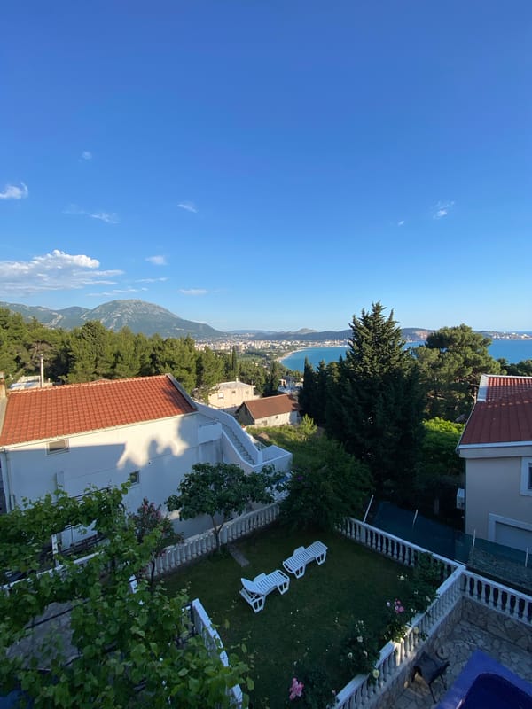 Visitor captures scenic views of coastal Šušanj, Montenegro