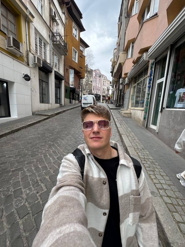 Tourist moments and luxury cars spotted in historic Plovdiv