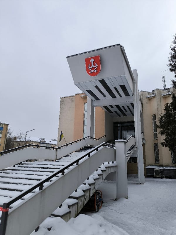 Morning cafe visit documented in Vinnytsia, Ukraine