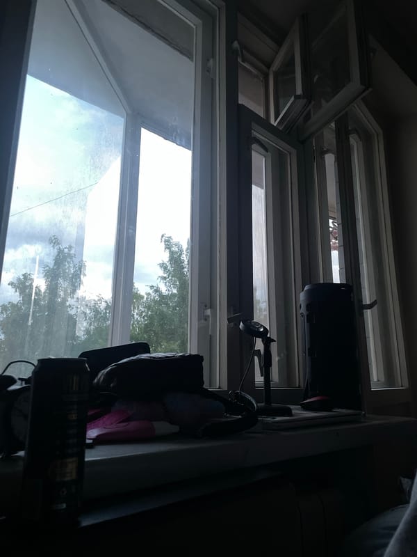 Quiet evening documented in Russian city during sunset hours