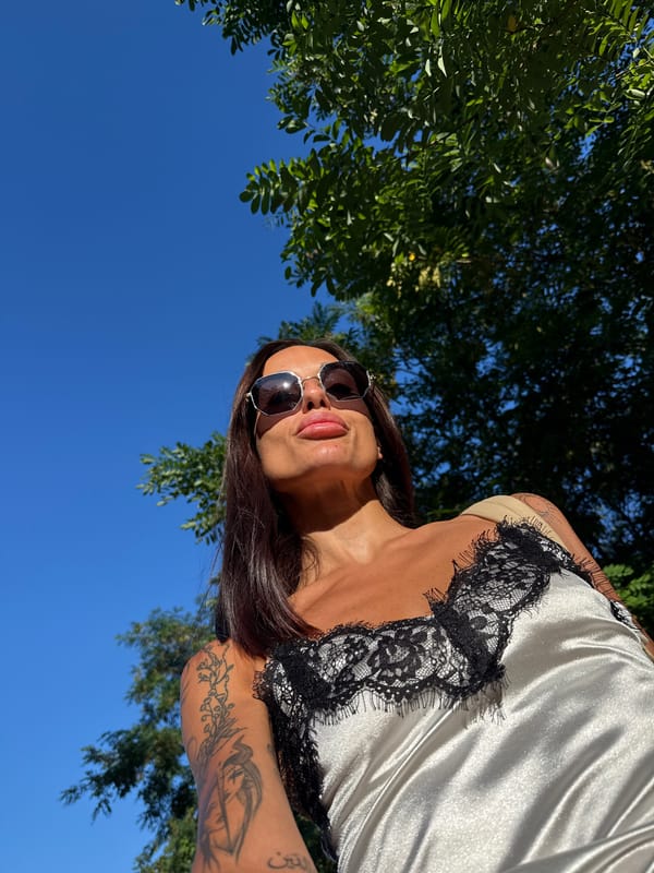 Sunny day selfies in Pleven, white lace top and denim