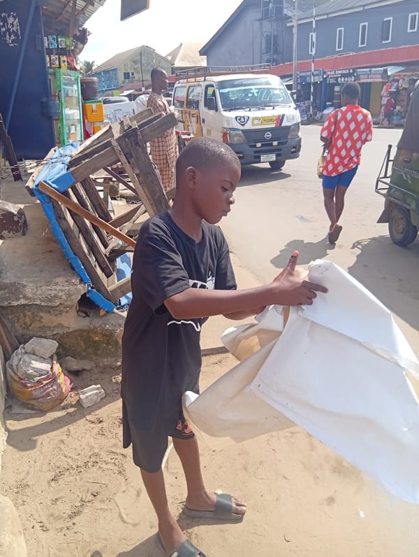 Daily life moments captured across Nigerian streets Tuesday morning