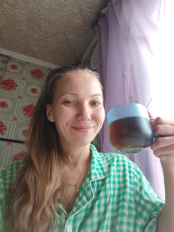 Morning moments captured at Russian residence in Чухлэм