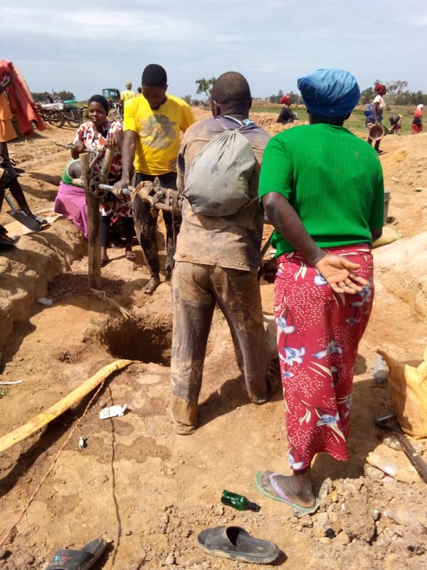 Manual mining operations documented in Maiyanga, Nigeria