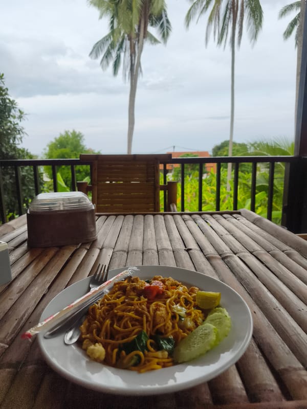 Noodles and open roads on a Ko Samui morning